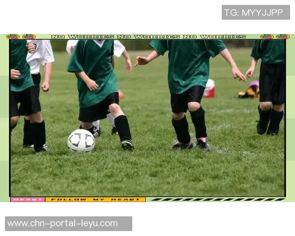 室内足球时间的乐趣与技巧分享让你在家也能尽享足球激情